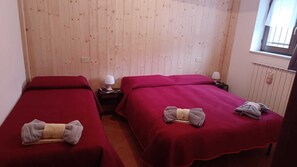 2 bedrooms, in-room safe, iron/ironing board, travel cot - Quiet apartment in Monno-Passo del Mortirolo near Ponte di Legno-tonale (Monno)