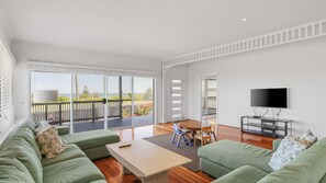 Living area - Oceanfront Escape Kilcunda (Kilcunda)