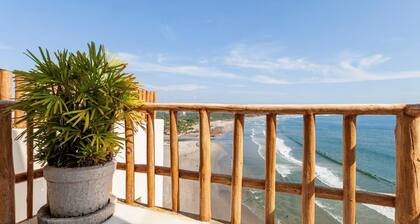 Spectacular Two-Story Penthouse in Acapulco with Beautiful Views