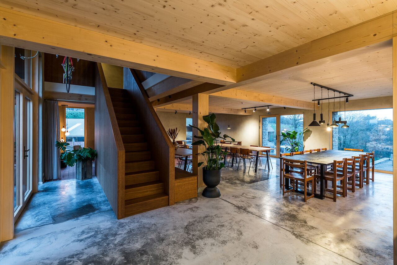 Comfort Chalet, Hill View | Dining