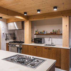 Chalet Confort, vue colline | Cuisine privée