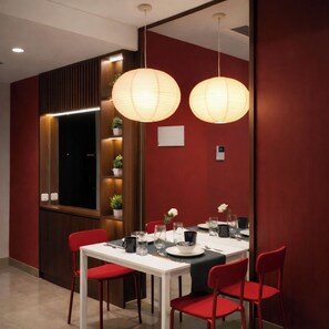 Deluxe Double or Twin Room, City View | In-room dining - Crimson Autumn Suites JP (Aalborg)