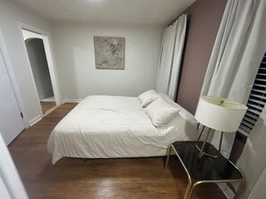 1 makuuhuone, silitysrauta/-lauta, Wi-Fi, vuodevaatteet