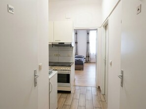 Exterior - Comfortable 1BR Apartment Near Center (Vienna)