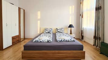 Perushuoneisto | Silitysrauta/-lauta, ilmainen Wi-Fi