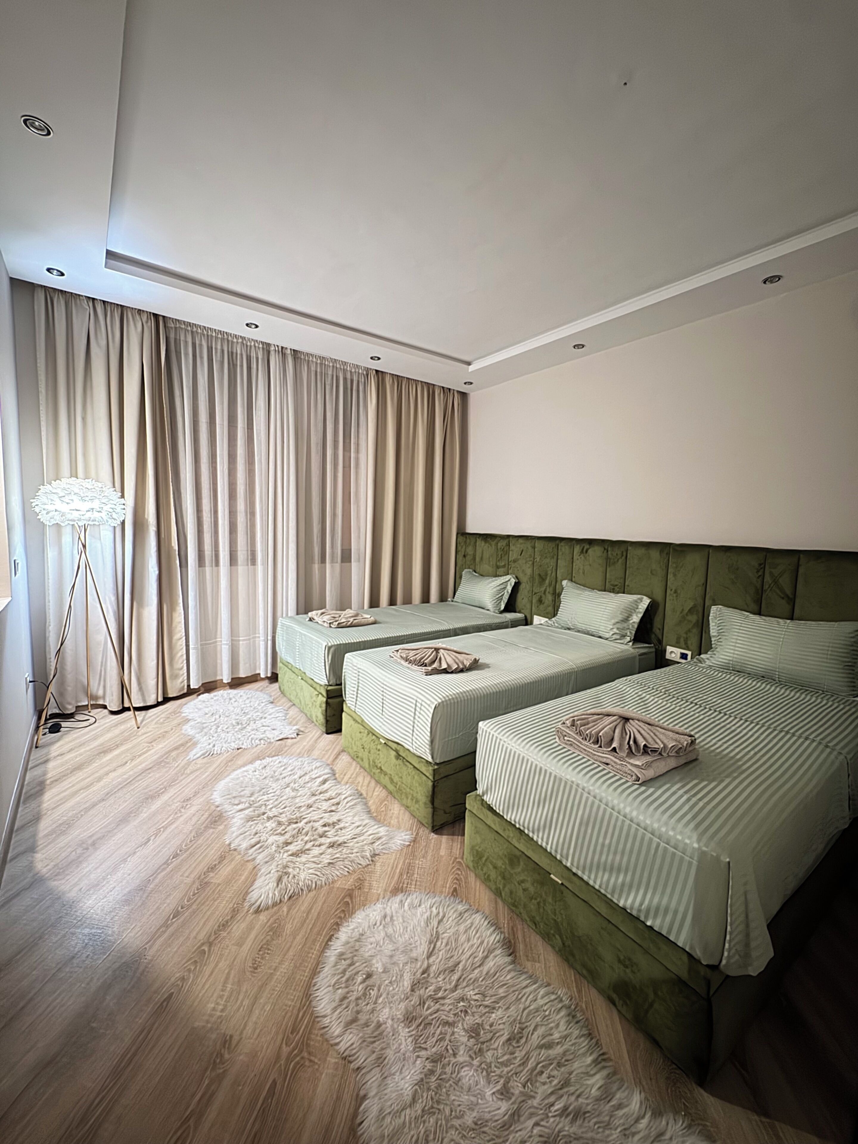 Strykejern/-brett, wi-fi og sengetøy