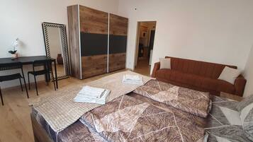 Basic-Apartment | Bügeleisen/Bügelbrett, kostenloses WLAN