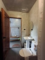 Deluxe Double Room, Garden View | Bathroom | Shower, hair dryer, towels, soap