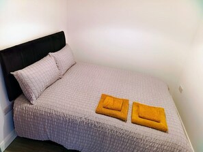 1 Schlafzimmer, Bügeleisen/Bügelbrett, kostenloses WLAN