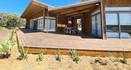 Relaxing Country Retreat in the Pyrenees Region â Modern Comfort, Quiet Escape