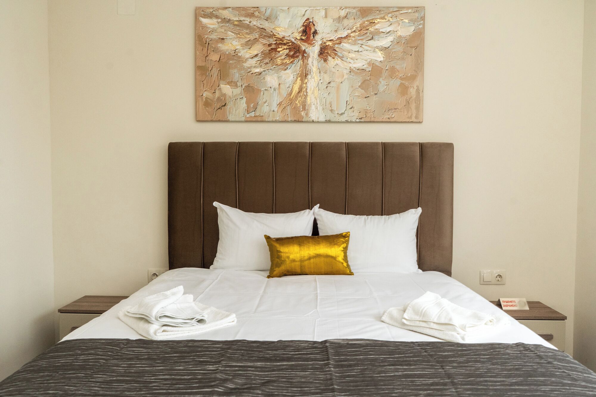 Appartement Deluxe, balcon, vue ville | Chambres insonorisées, fer et planche à repasser, Wi-Fi gratuit