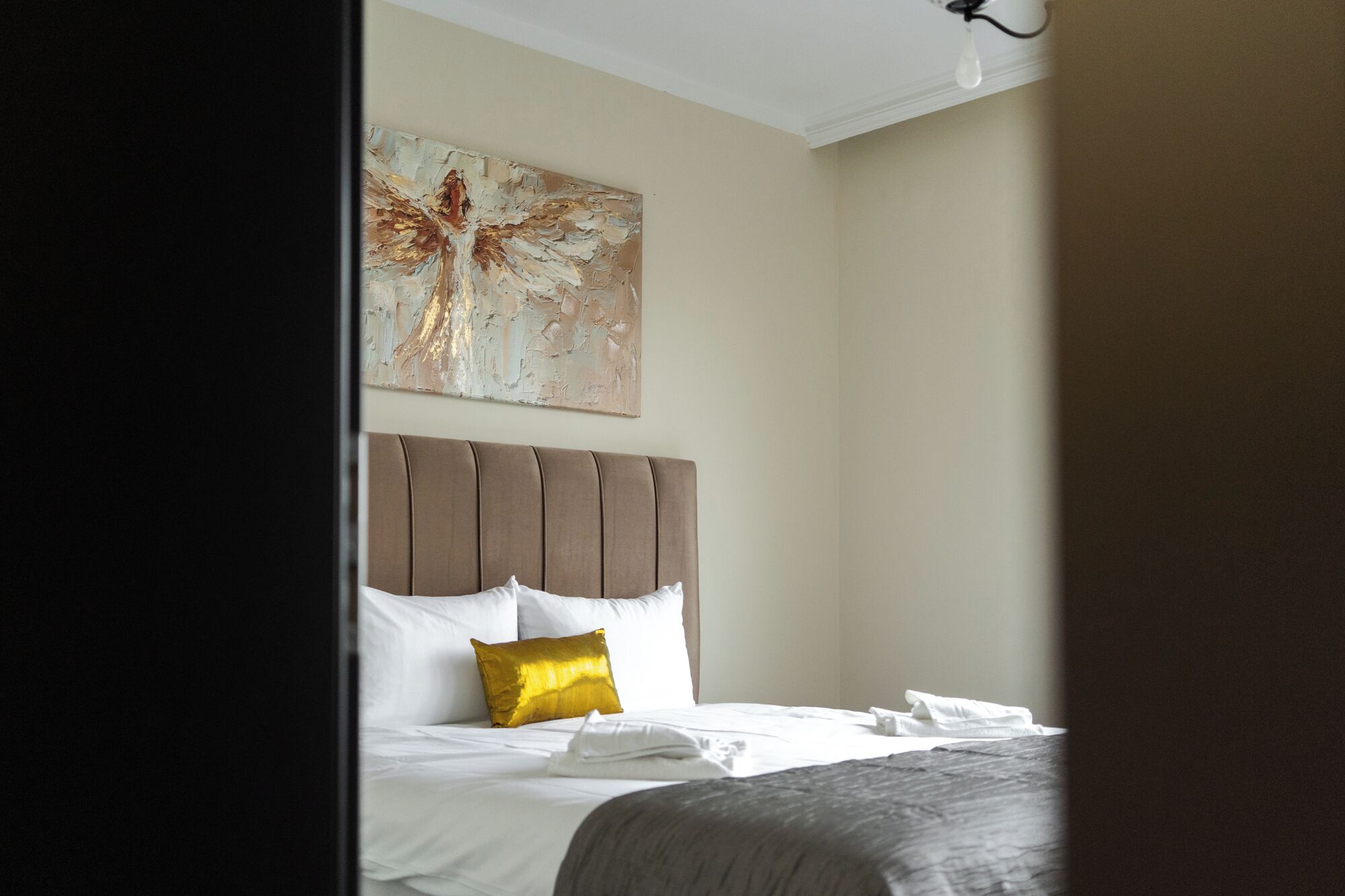 Deluxe-huoneisto, parveke, kaupunkinäköala | Äänieristys, silitysrauta/-lauta, ilmainen Wi-Fi