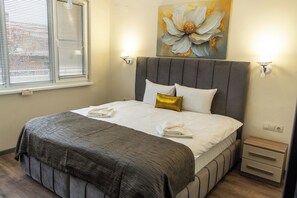 Deluxe Apartment, Balcony, City View | Soundproofing, iron/ironing board, free WiFi - Apartment 8 (Lovech)