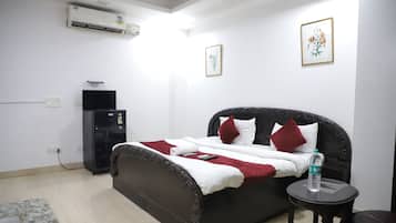 Phòng cơ bản, quang cảnh thành phố | Bàn, truy cập Internet không dây miễn phí