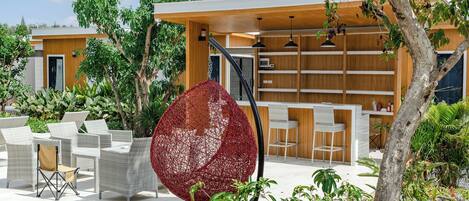 Poolside bar