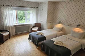 5 bedrooms, free WiFi