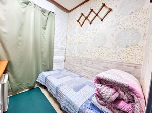 1 habitación y caja de seguridad en la habitación