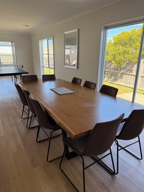 Dining - Generous 5BR Beach Retreat - St Leonards Beauty (St Leonards)