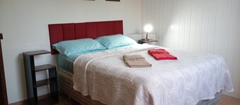 Furnished apartment, 2 bedrooms, near Unimed, CSN, H Zilda Arns, fully equipped kitchen.