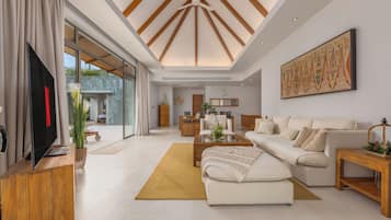 Comfort-Villa, 3Â Schlafzimmer, Poolblick | Wohnbereich