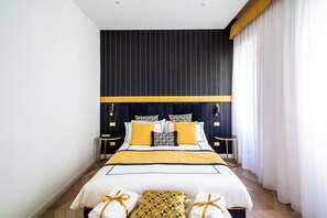 Iron/ironing board, bed sheets - Elegant apartment a 10-minute walk from Piazza del Popolo and Vatican (Roma)