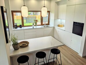 Ofen, Geschirrspüler