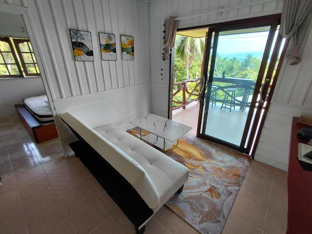 Hus, 2 soverom, røyk, terrasse | Innvendig