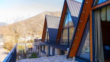 Chalet, Balcony, Mountain View