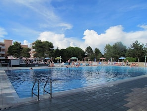 Appartamento, 2 camere da letto, balcone | Piscina | Piscina all'aperto