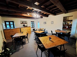 Free daily buffet breakfast - IL MOLINO DEL SIGNORE (Pergola)