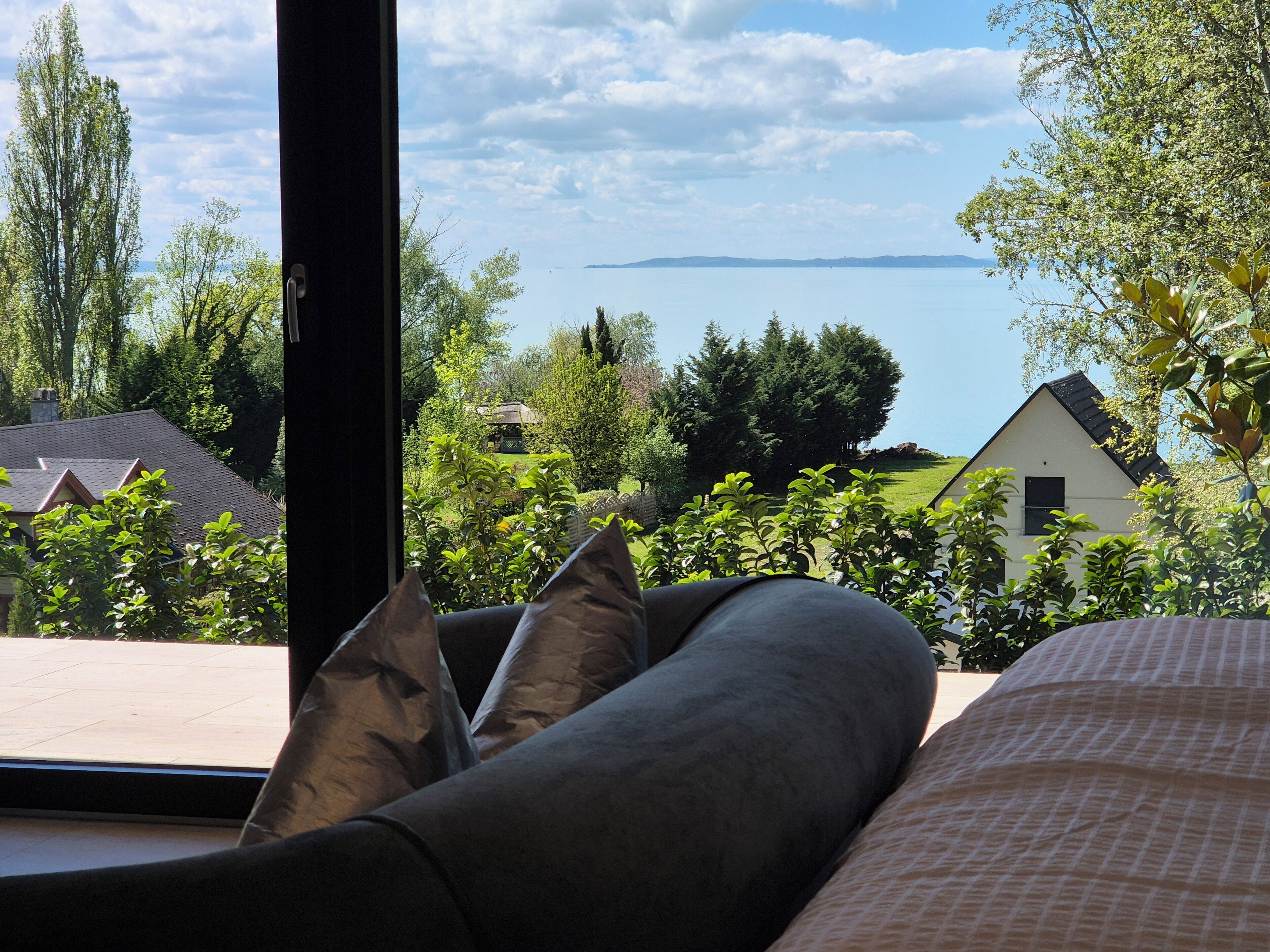 3 عدّة غرف نوم ومكتب ومكواة/لوح كي وواي فاي مجانًا