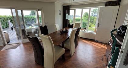 Großes Haus für max 8 Personen direkt am See und Haustiere sind erlaubt