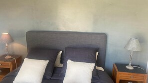 8 soverom, strykejern/-brett, wi-fi (inkludert) og rullestolvennlig