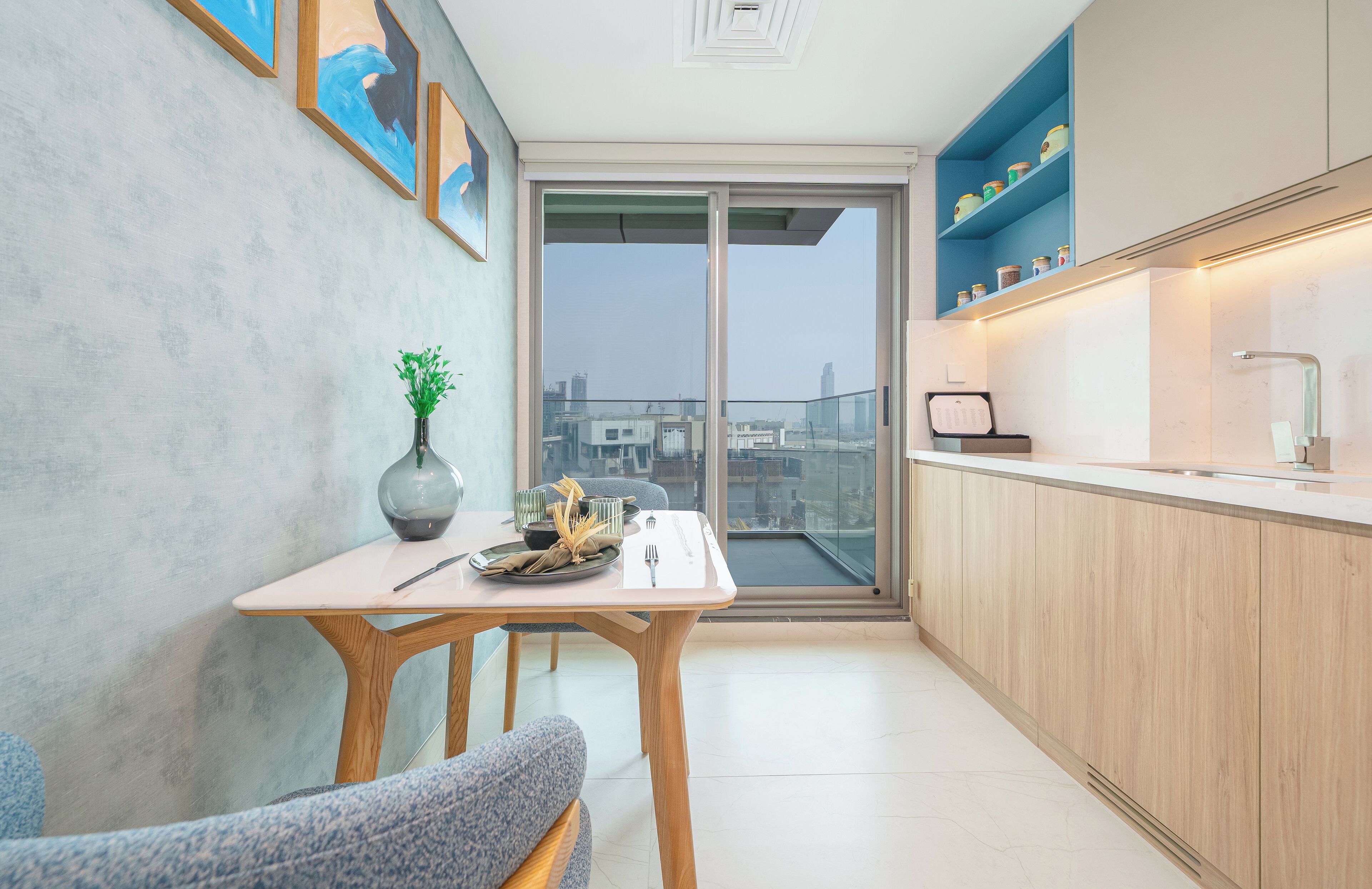 Standard-Studio, Balkon | Eigene Kochnische | Großer Kühlschrank, Mikrowelle, Herdplatte