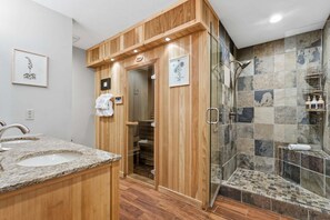 Regadera, tina de hidromasaje, secadora de cabello, bidet