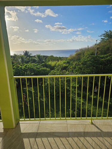 Charming 3-bedroom villa in Portsmouth perfect for your getaway