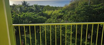 Charming 3-bedroom villa in Portsmouth perfect for your getaway