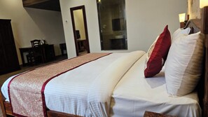Standard Double Room, City View - Hotel Ranavilas Palace (Jaipur)