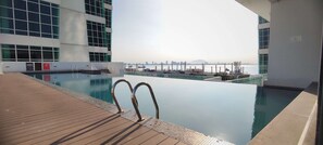 Pool - Cozy 2BR Maritime Suite Duplex George Town (George Town)