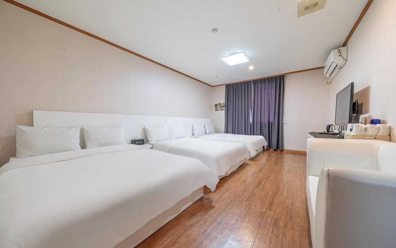 Triple Room | Free WiFi