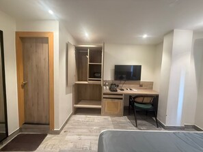 Comfort Room, City View | In-room safe, laptop workspace, free WiFi - Firangipani EcoSuites (New Town)