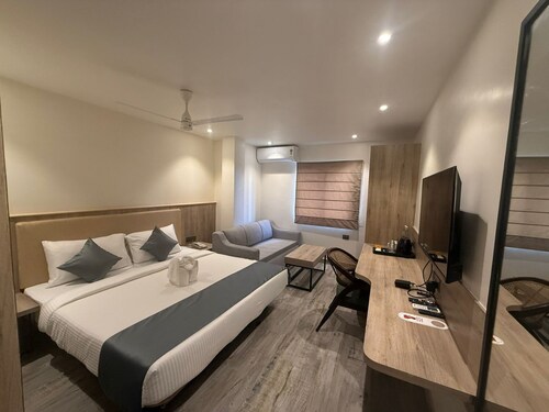 Firangipani EcoSuites