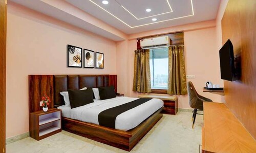 Townhouse Oak Barra South City Kanpur