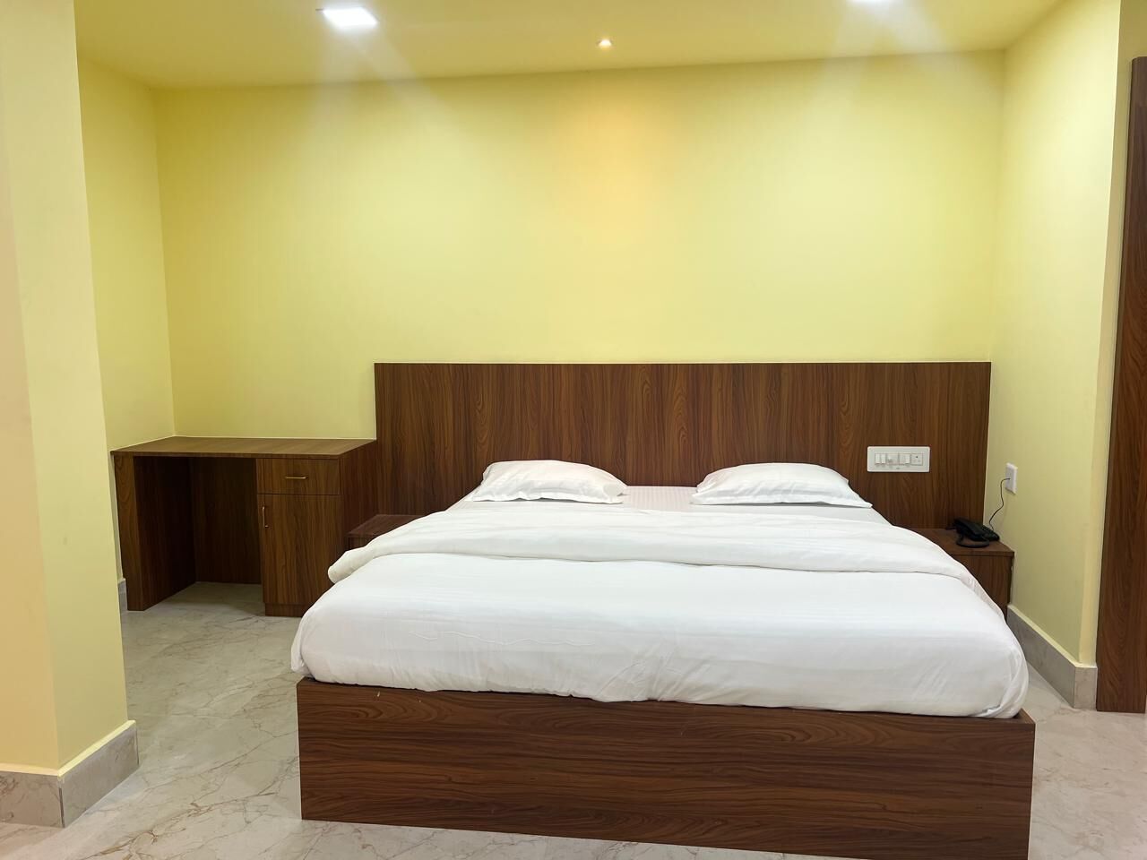 ห้องลักซ์ชัวรี่ดับเบิล, วิวเมือง | Wi-Fi ฟรี