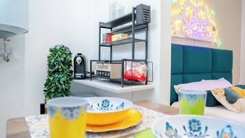 Deluxe Double Room, Non Smoking, Kitchen