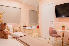 奢华套房, 阳台 | 免费 WiFi