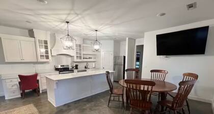 The Cottage on Double Springs