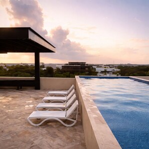 Piscine couverte