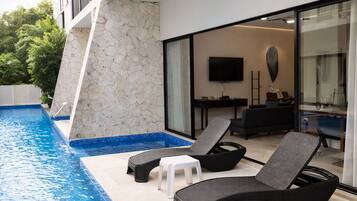 Piscine couverte