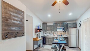 Unclassified image, 4 of 24, button - 1BR Dog-friendly Lakefront Cabin w/ Canoes (Sonora)